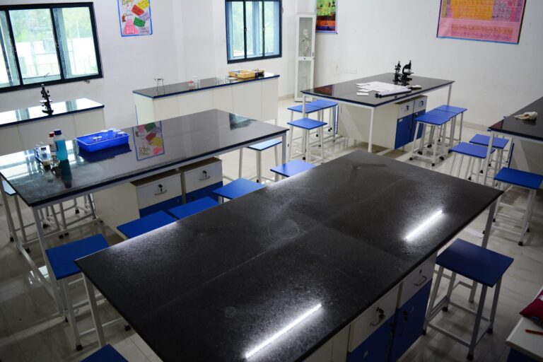 Facilities in Science Lab RISHS International CBSE School Mangadu